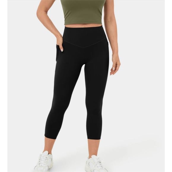 Halara Pants - Halara High Waisted Side Pocket Shaping Training 7/8 Leggings Black Size S